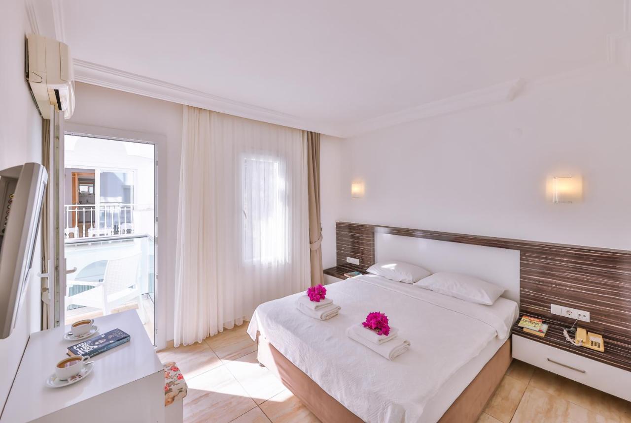 Belinda Hotel Каш Екстериор снимка